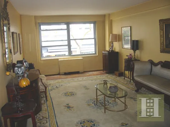 60 West 13th Street image 1 of 5