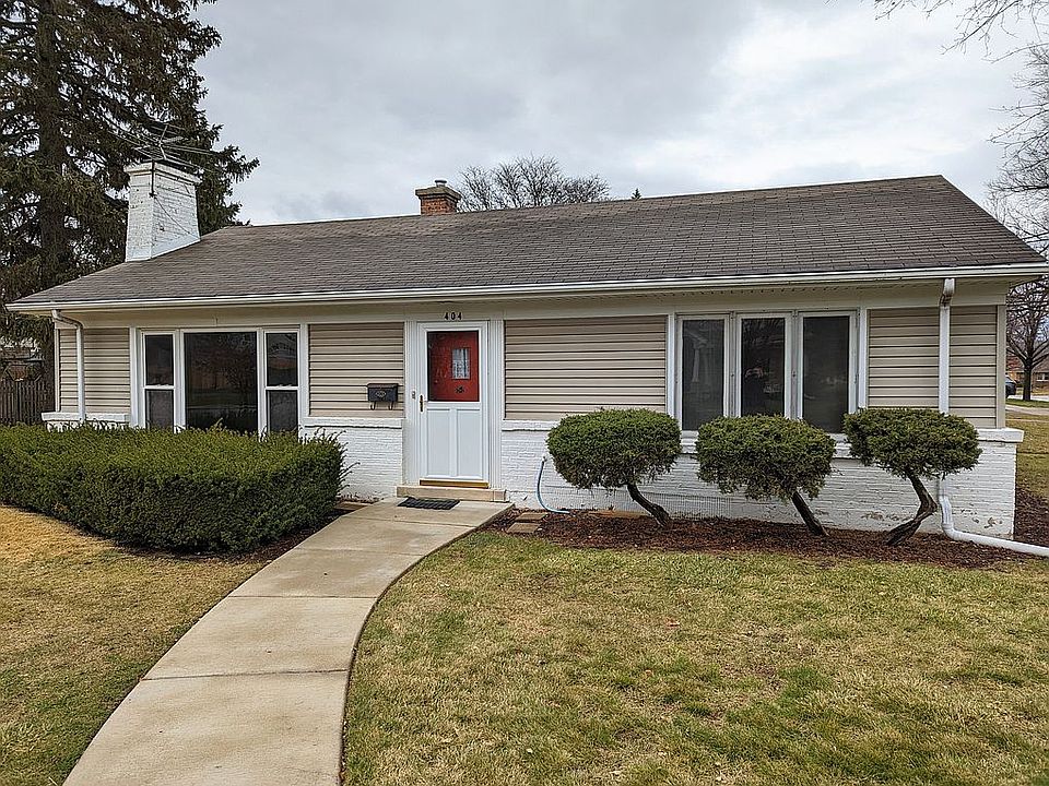 1st image of 404 W Oakton St
