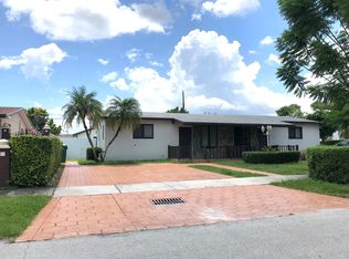 9350 SW 40th Ter, Miami, FL 33165