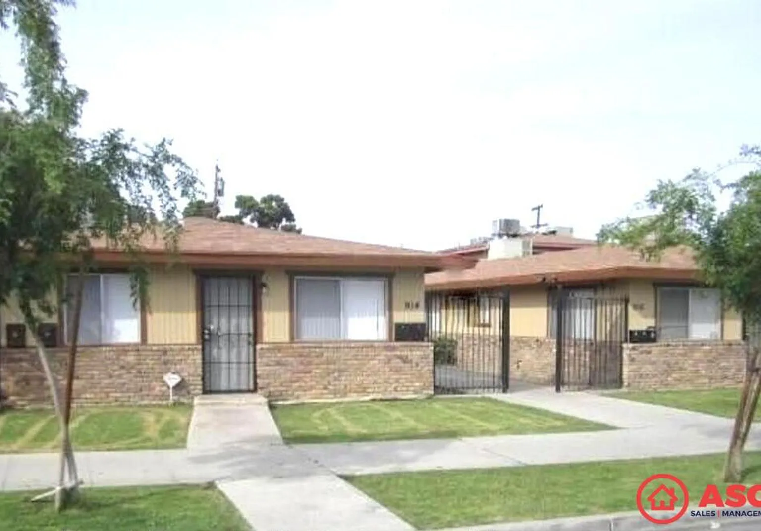 914 Quincy Street — Photo 1