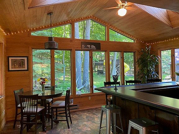 5th image of 149551 Mountain Ln