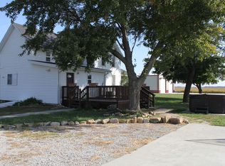 7831 NW 21st St, Topeka, KS 66618