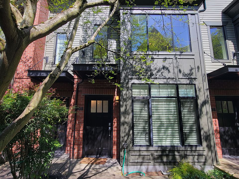 1st image of 10465 NE 12th Pl Unit 102