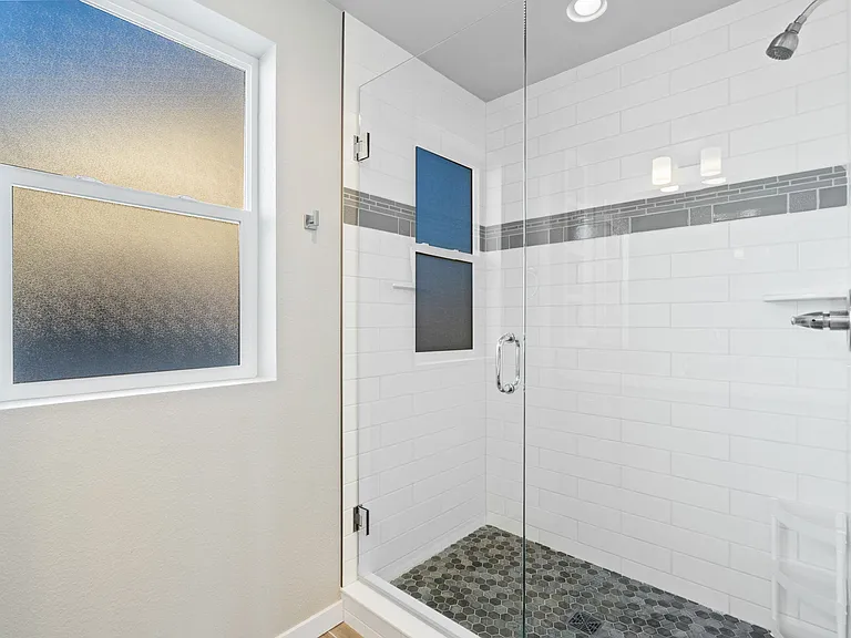2932 Comet St — Photo 22