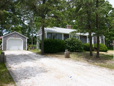 25 Bobbies Ln, Chatham, MA, 02633