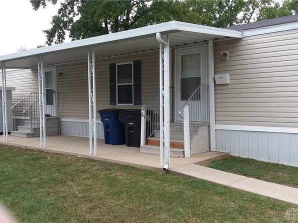 5223 Scotsman Dr, Dayton, OH 45414