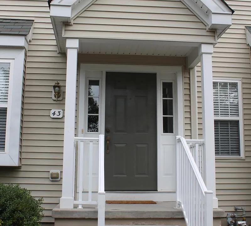 43 Granite Ln