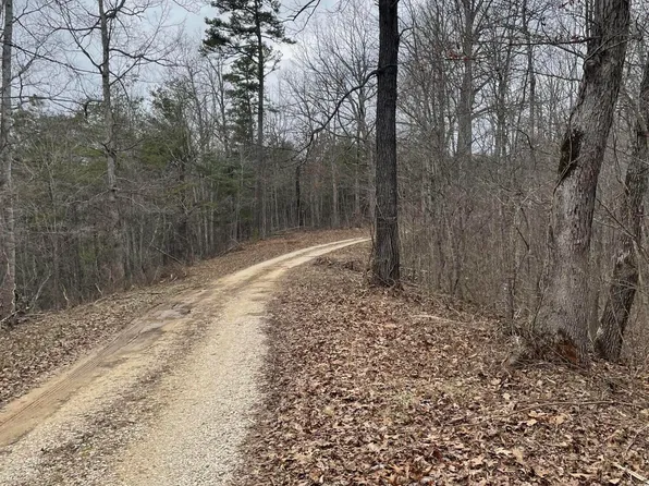 1 Morris Peters Rd, Booneville, KY 41314
