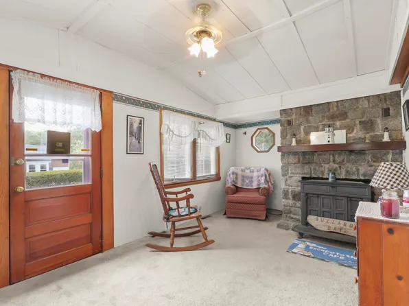 43 Butler Street, Buzzards Bay, MA 02532