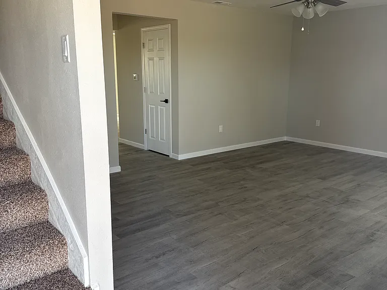 608 Highlandville Rd #C — Photo 2