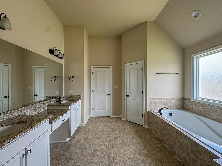 1465 Draw Bridge Ln — Photo 23
