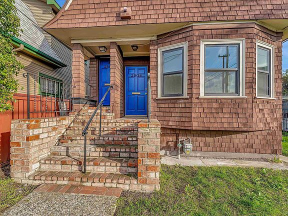5th image of 2804 Adeline St