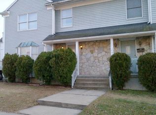 176 Magnolia St, Bridgeport, CT 06610