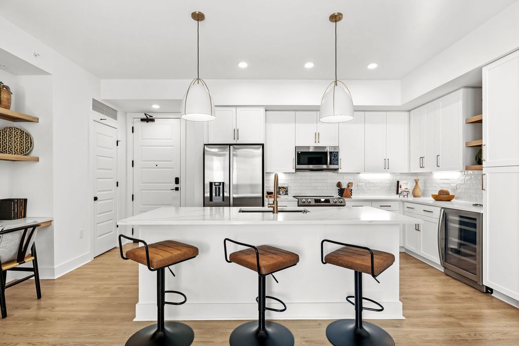 NOVEL Beach Park by Crescent Communities apartments in Tampa
