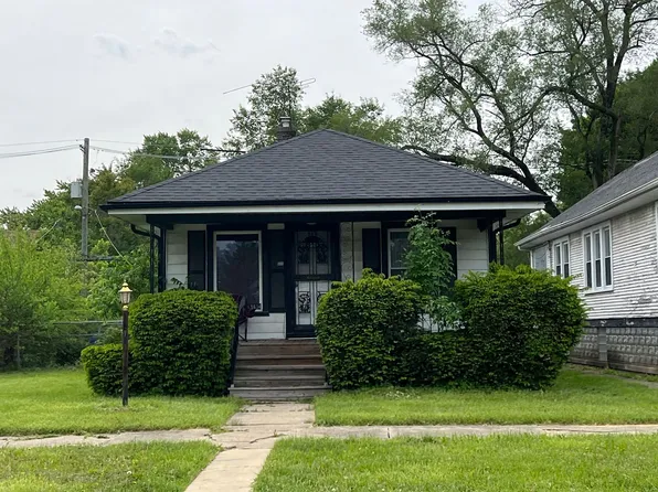 15634 Ashland Ave, Harvey, IL 60426