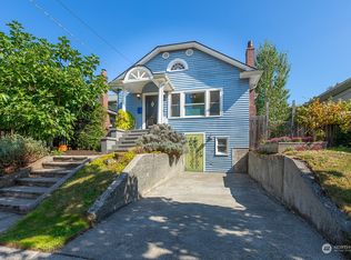 906 26th Ave, Seattle, WA 98122