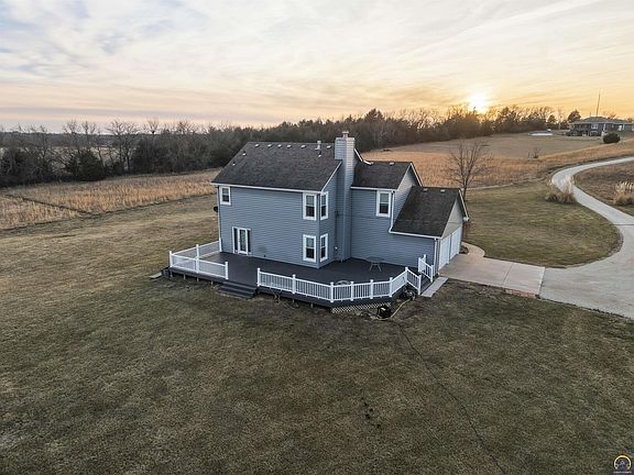 4th image of 10632 SW Auburn Rd