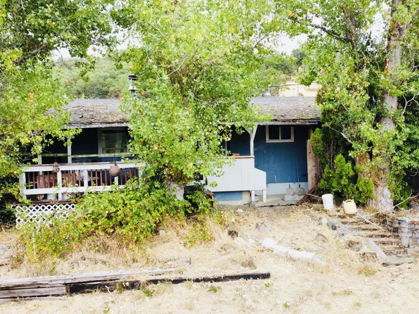 1247 NE Simpson Ln, Myrtle Creek, OR 97457