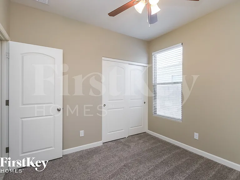 3915 W Alabama Ln — Photo 11