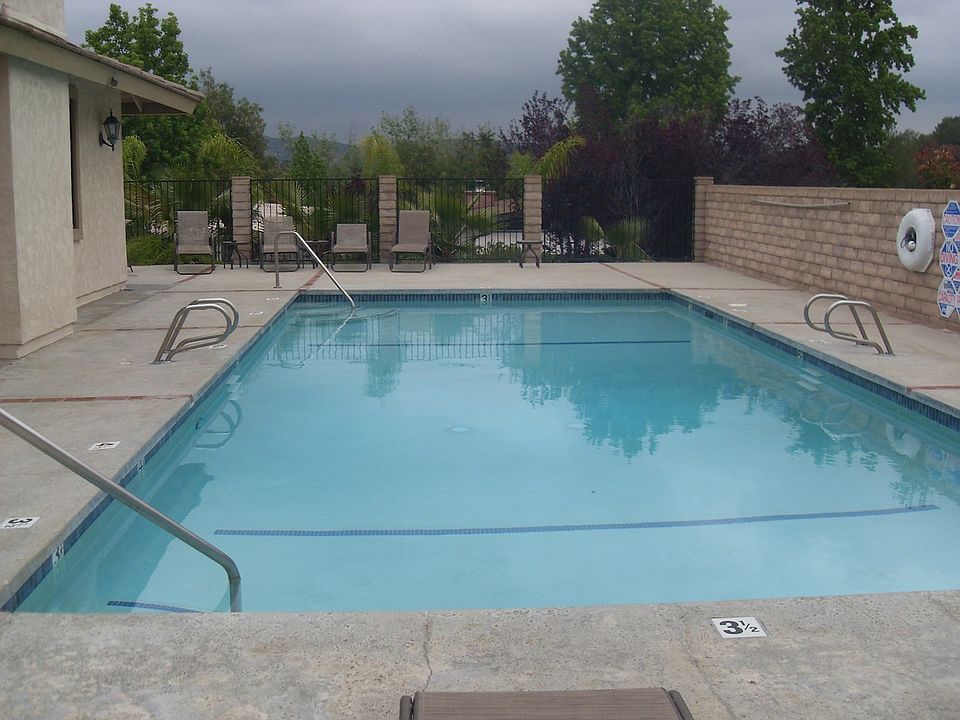 Community pool