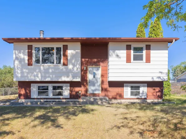 1715 Ennen Dr, Rapid City, SD 57703