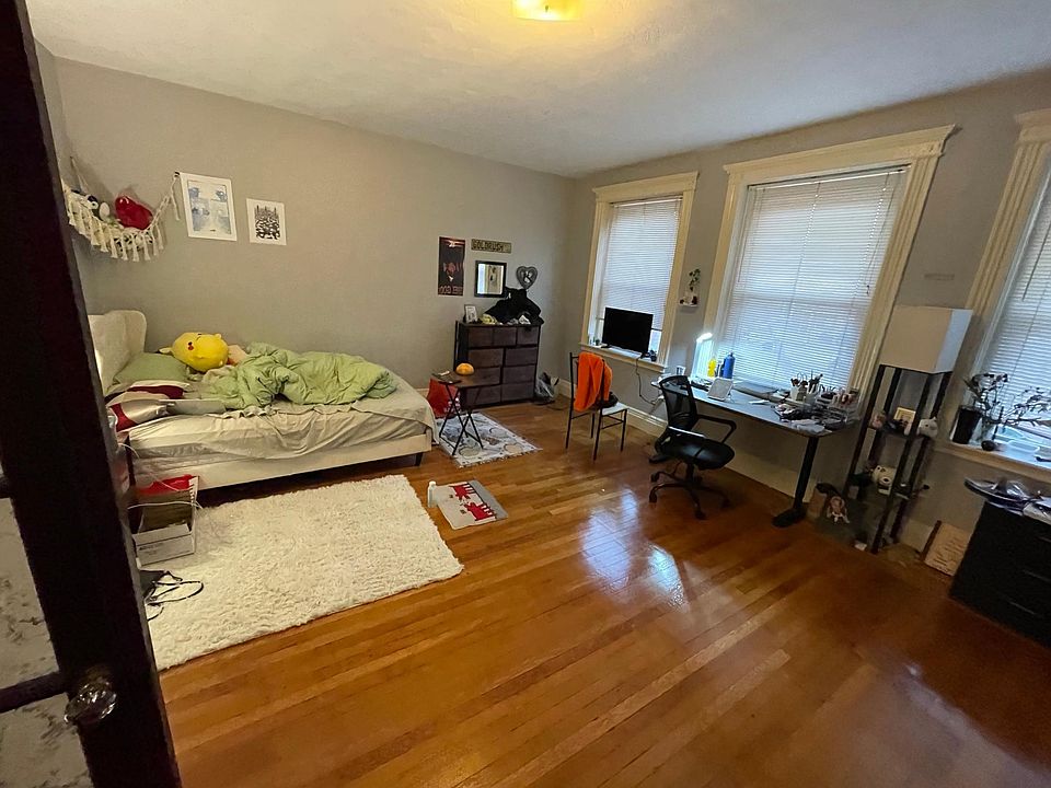 1st image of 67 Saint Marys Ct #101