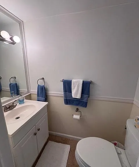 6475 Bay Club Dr #4 — Photo 12