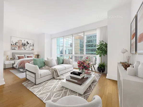 350 W 42nd St APT 26J, New York, NY 10036