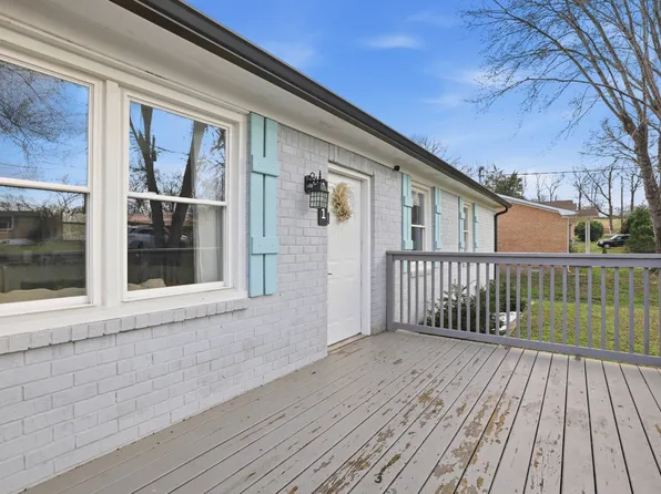 111 Amber Lynn Cir, Columbia, TN 38401