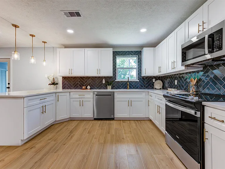 3538 Truxton Dr — Photo 15