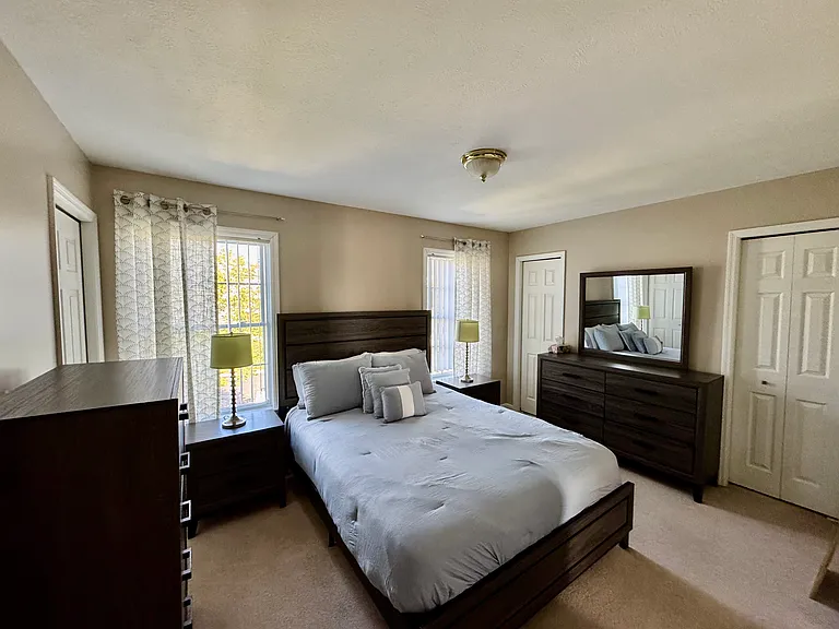 212 Birchtree Ct — Photo 12