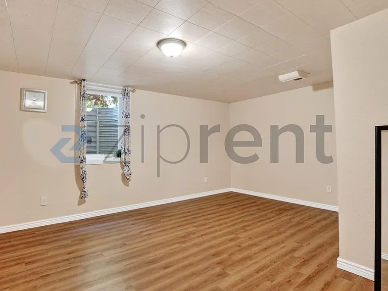 3695 Grape St — Photo 27