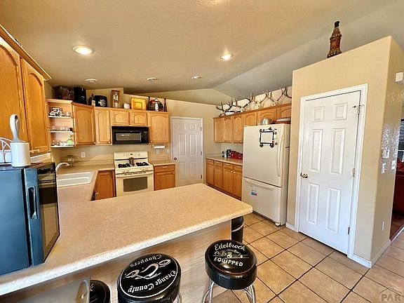 5th image of 3131 Bighorn Ct