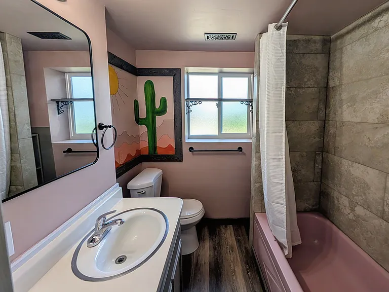 2365 E Campus Dr — Photo 2