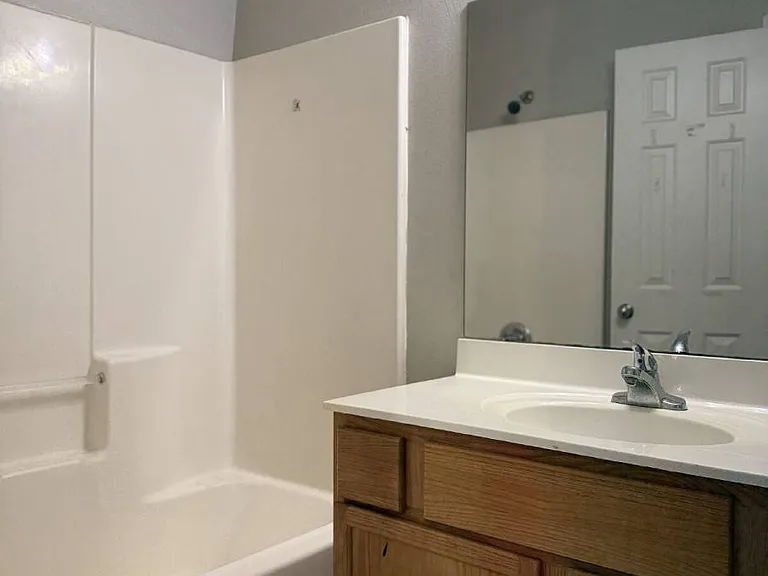 304 N Brentwood Ave #A — Photo 10