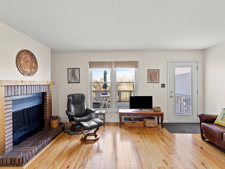 1st image of 3611 Leisure Creek Ct