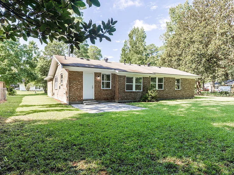 504 Heritage Dr — Photo 29