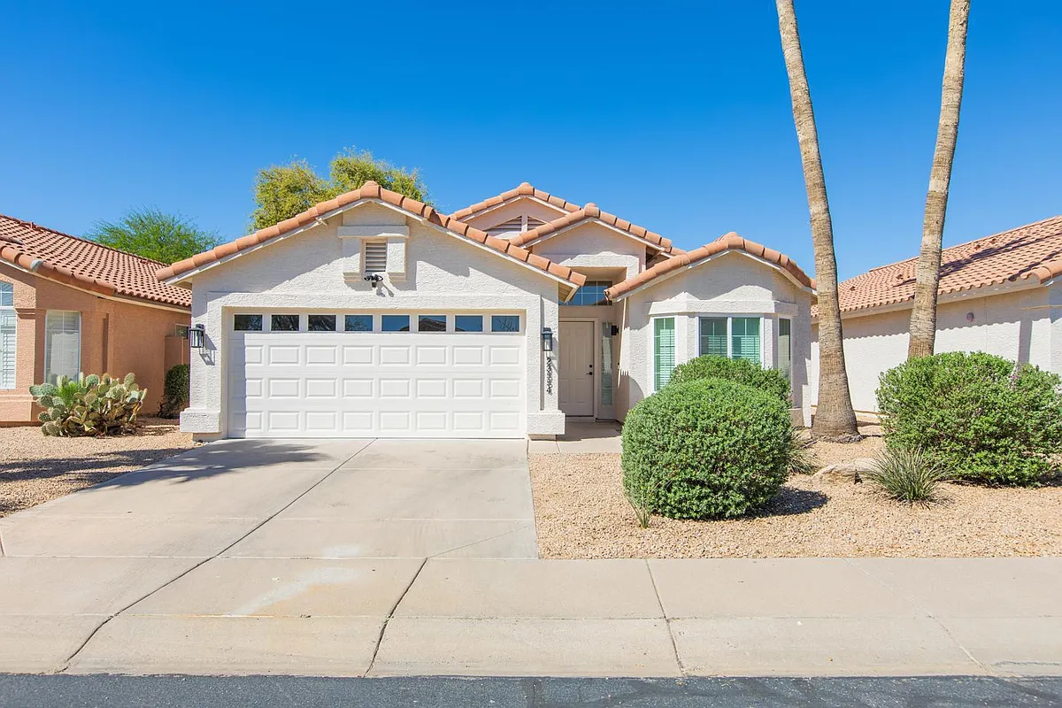 Building Photo - 23554 N 73rd Pl
