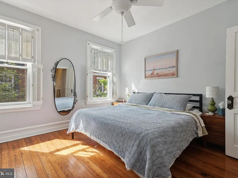 889 N Bucknell St — Photo 19