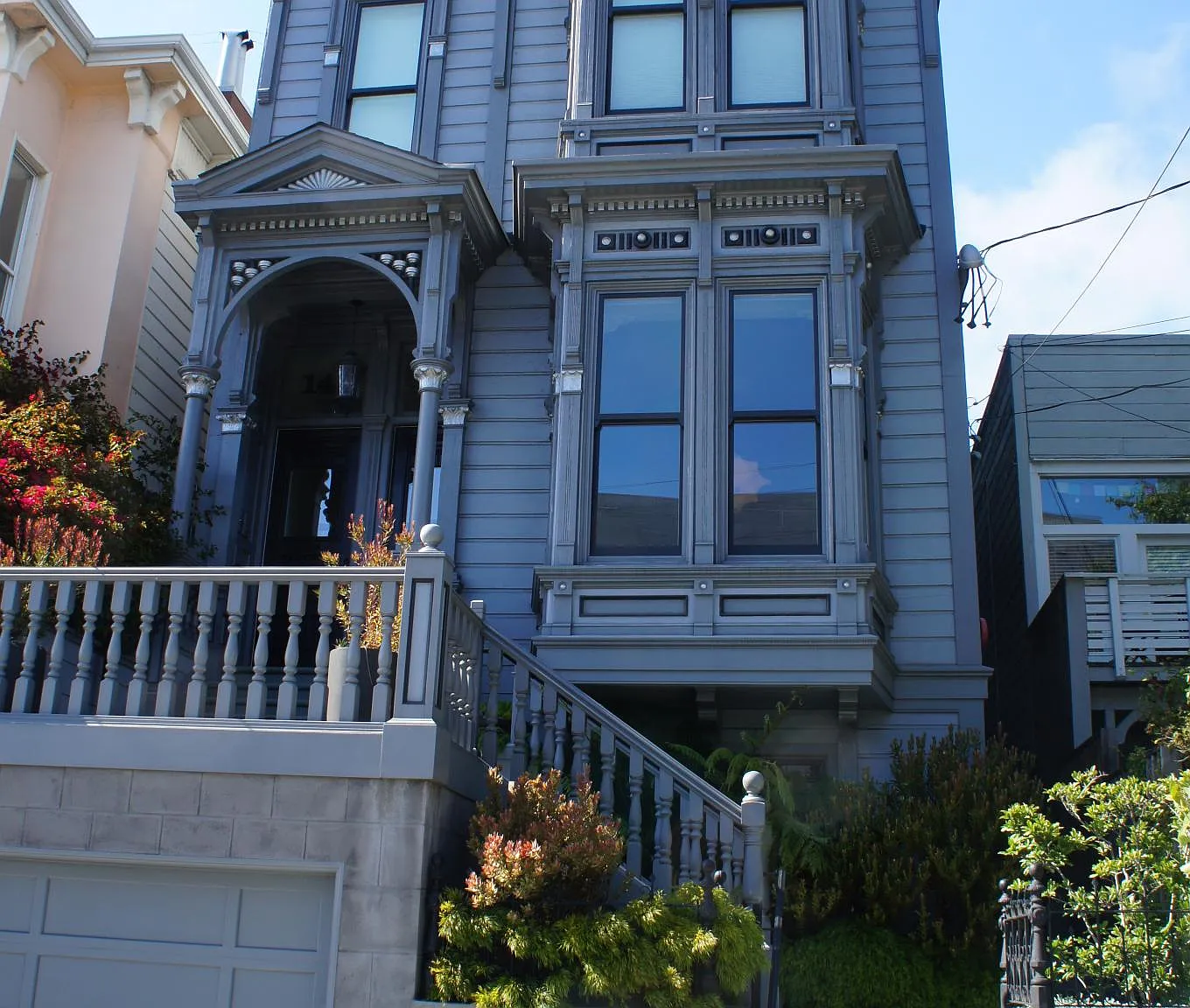 2 bed, 950 sqft, $7,250 — Photo 1