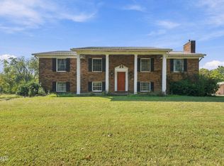 4115 Bloomingdale Rd, Kingsport, TN 37660