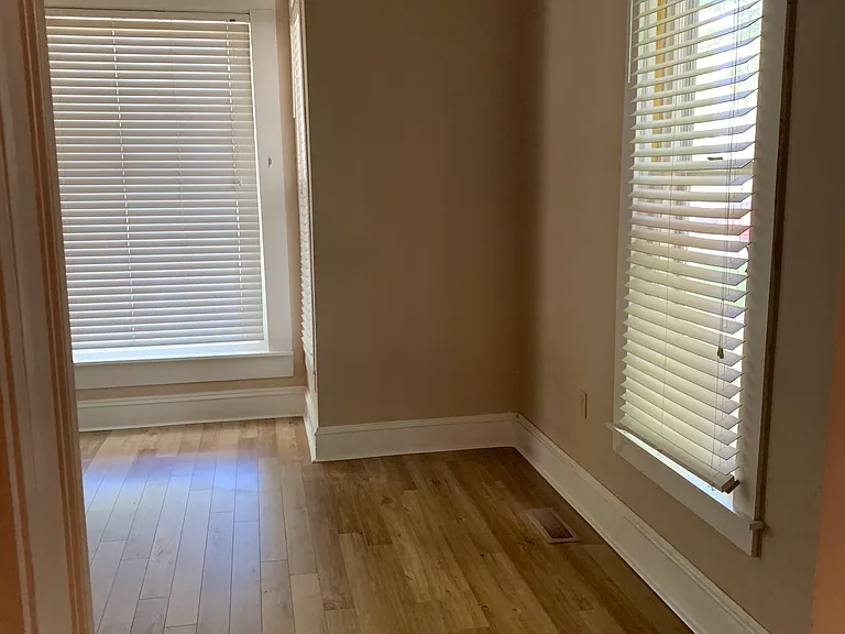 1322 Tennessee St — Photo 3