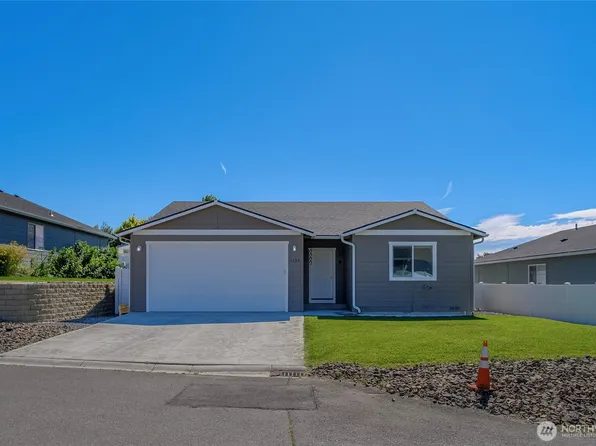1133 S New Oak Lane, East Wenatchee, WA 98802