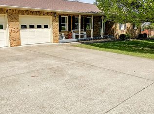 618 Shamrock Dr, Madisonville, KY