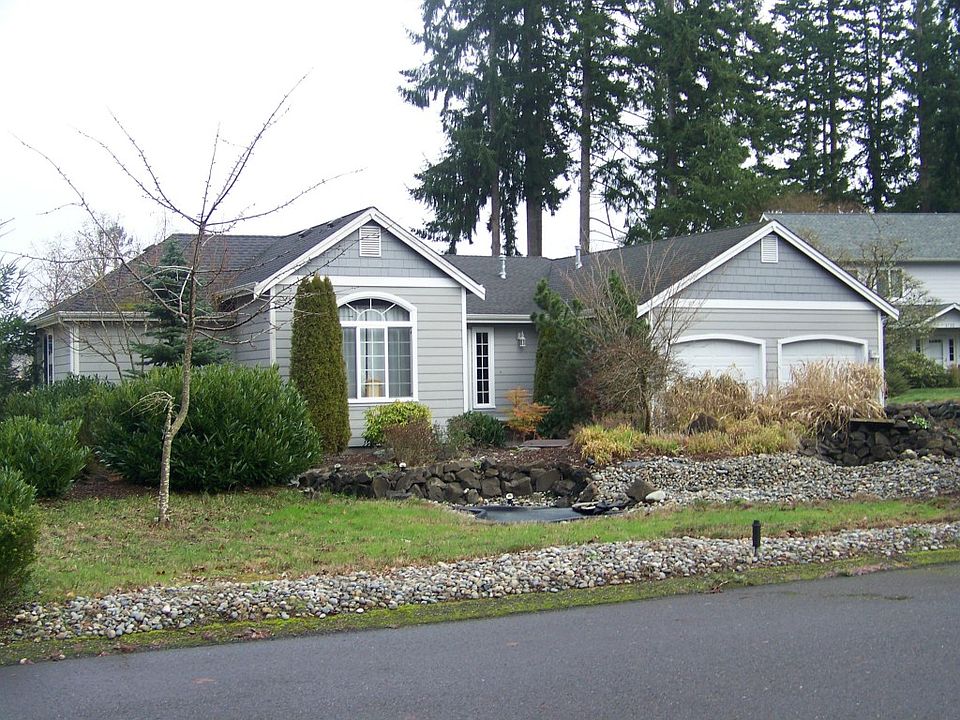 1st image of 1716 Mill Dr SE