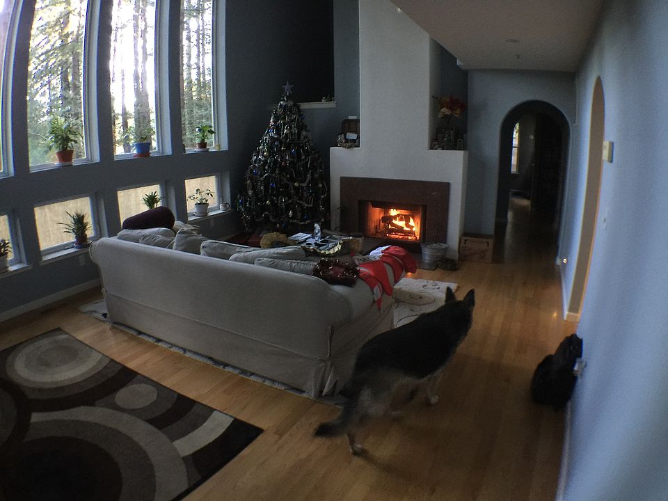 1st image of 375 Woodland Dr