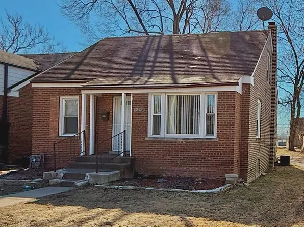 213 E 143rd St, Dolton, IL 60419