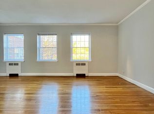 1139 Beacon St APT 3, Brookline, MA 02446