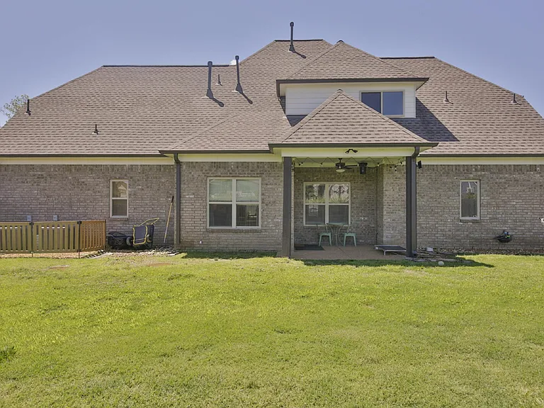 402 S Chinkapin Dr — Photo 21