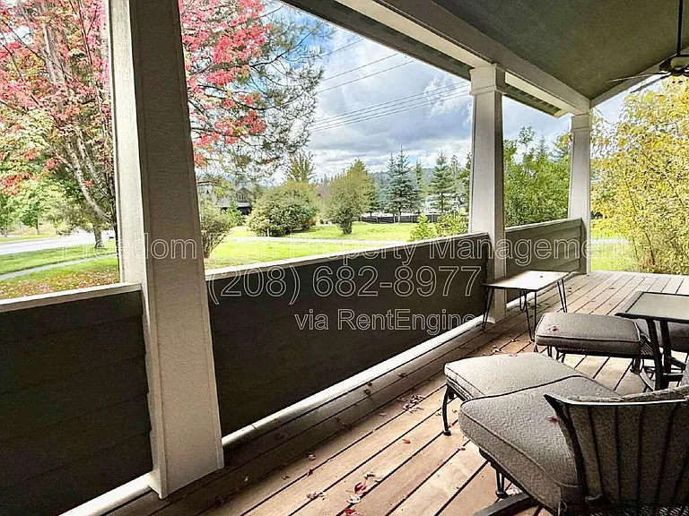406 Lundblad Pl — Photo 32